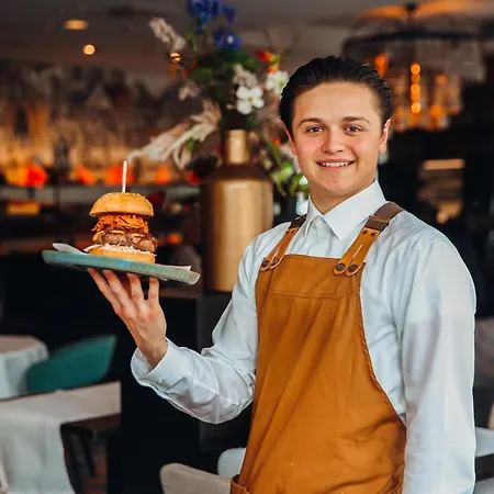 반 데르 발크 레이던