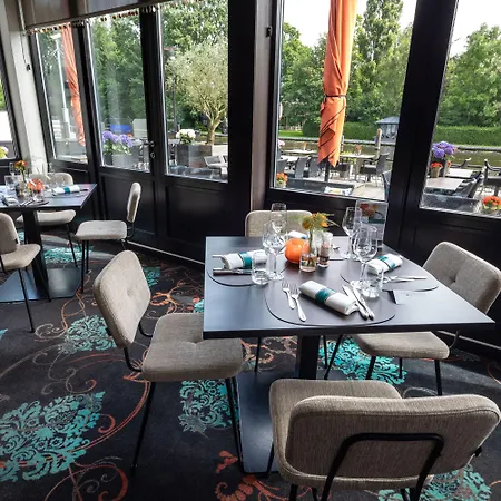 반 데르 발크 레이던 4* 레이든