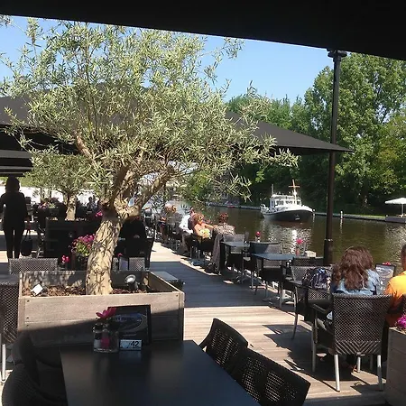 반 데르 발크 레이던 호텔 레이든