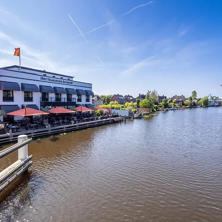 Hotel Der Valk 4*