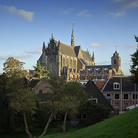 Der Valk Leiden